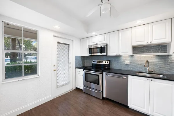 $1,800 | 2851 South Palm Aire Drive, Unit 107, Pompano Beach, FL 33069