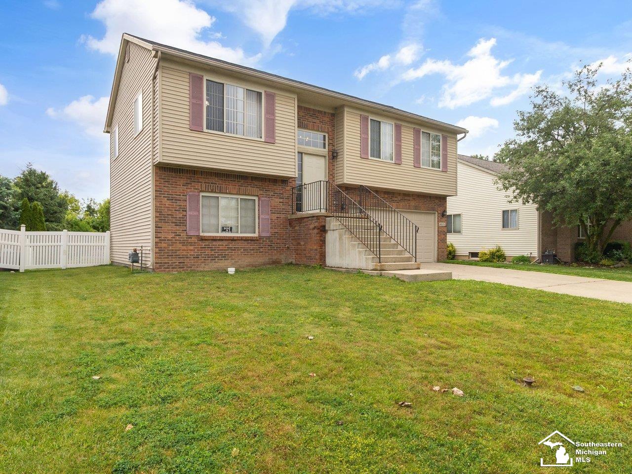 4031 Stone Post Road Newport, MI 48166 - Photo 3 of 27
