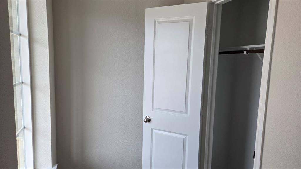 920 Jefferson Way Sherman, TX 75090 - Photo 11 of 21 a view of a elevator