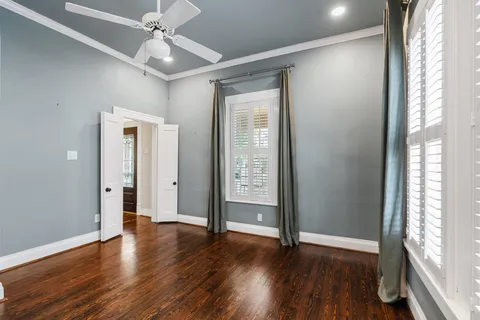 $995,000 | 1421 Columbia Street, Houston, TX 77008
