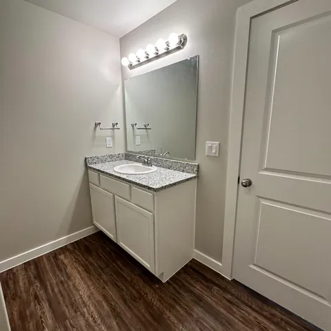 $1,700 | 2059 Kenwood Avenue, Lubbock, TX 79407