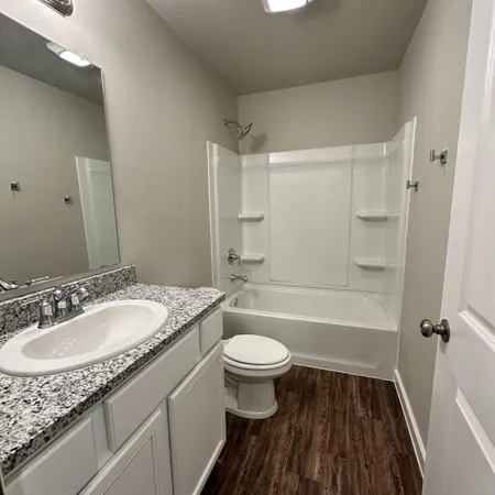 $1,700 | 2059 Kenwood Avenue, Lubbock, TX 79407