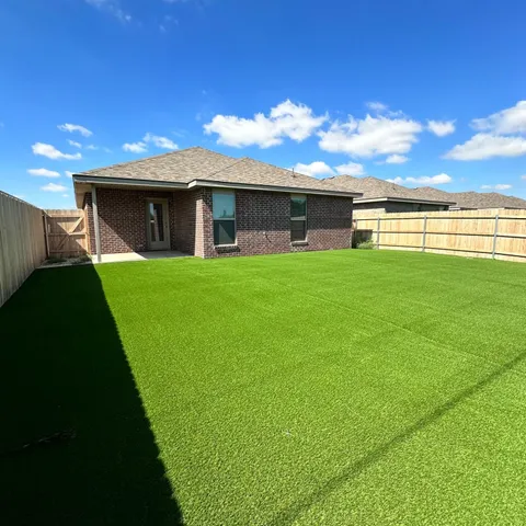 $1,700 | 2059 Kenwood Avenue, Lubbock, TX 79407