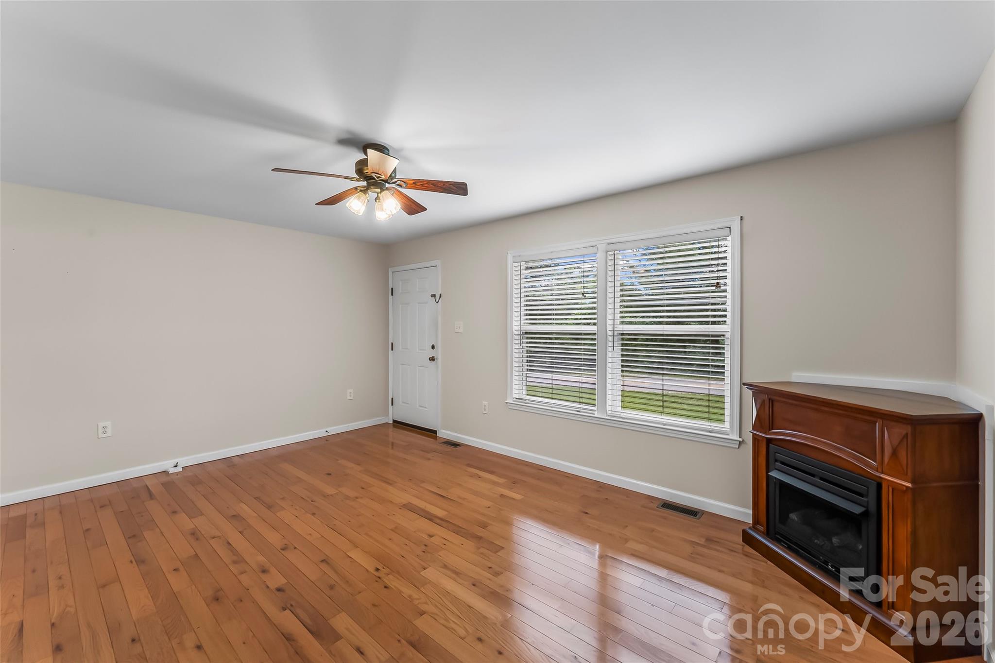 2610 Bear Creek Road Marshall, NC 28753 - Photo 4 of 26