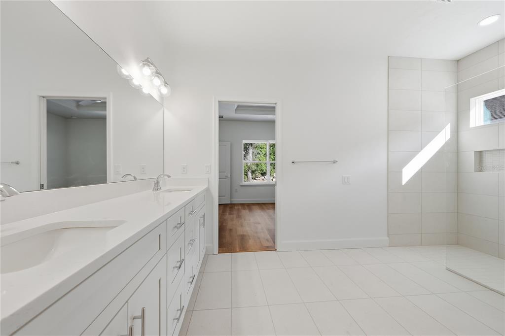 1072 Southwest 67th Drive Gainesville, FL 32607 - Photo 7 of 28