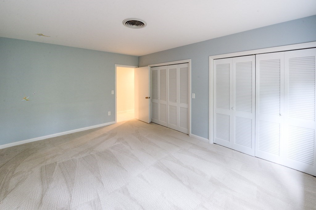 15 Meadowbrook Road Worcester, MA 01609 - Photo 30 of 42 Gallery Image 30