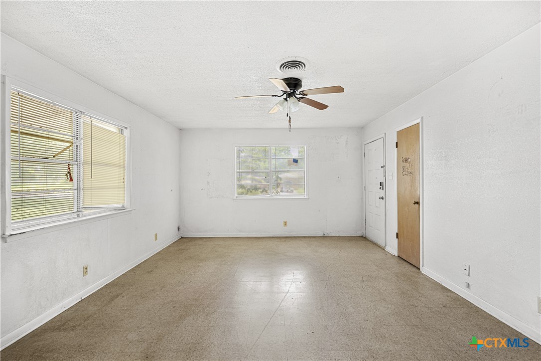 2214 South 43rd Street Temple, TX 76504 - Photo 10 of 25