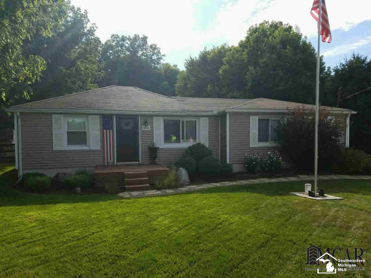9819 Summerfield Road Temperance, MI 48182 - Photo 1 of 23 Exterior Front