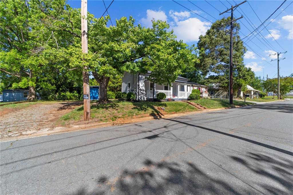 414 Oneida Street Graham, NC 27253 - Photo 19 of 29 Gallery Image 19