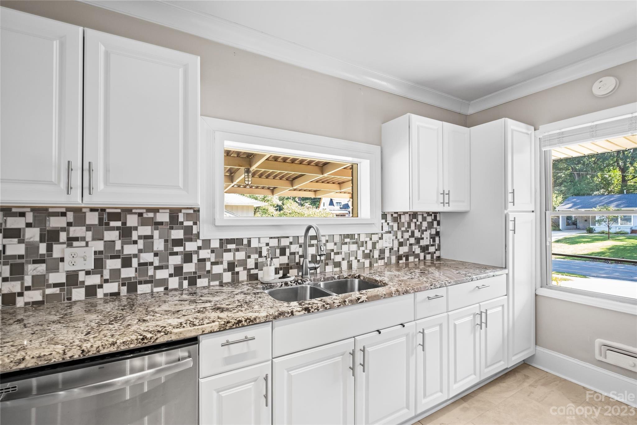 5521 Murrayhill Road Charlotte, NC 28210 - Photo 14 of 40 Gallery Image 14