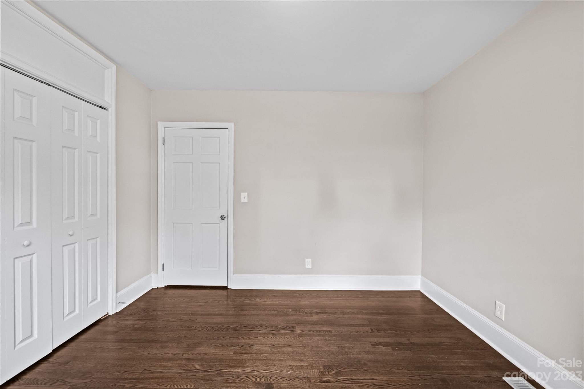 5521 Murrayhill Road Charlotte, NC 28210 - Photo 20 of 40 Gallery Image 20
