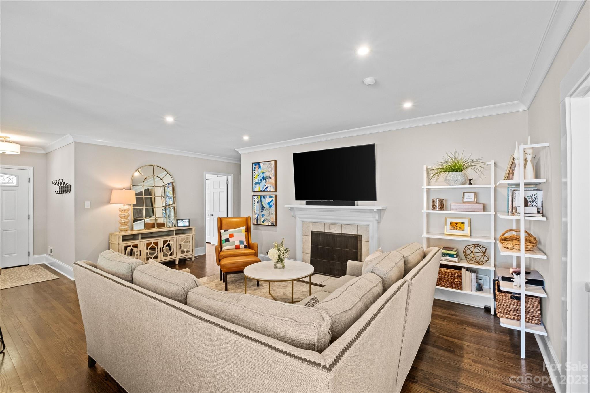 5521 Murrayhill Road Charlotte, NC 28210 - Photo 8 of 40 Gallery Image 8