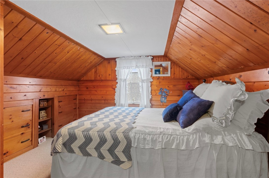 36 Dean Street Pawtucket, RI 02861 - Photo 17 of 34