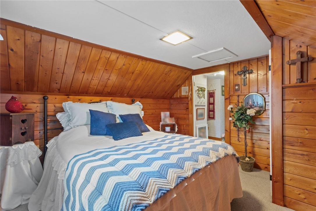 36 Dean Street Pawtucket, RI 02861 - Photo 18 of 34