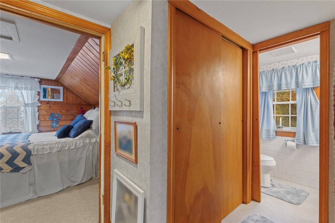 36 Dean Street Pawtucket, RI 02861 - Photo 21 of 34