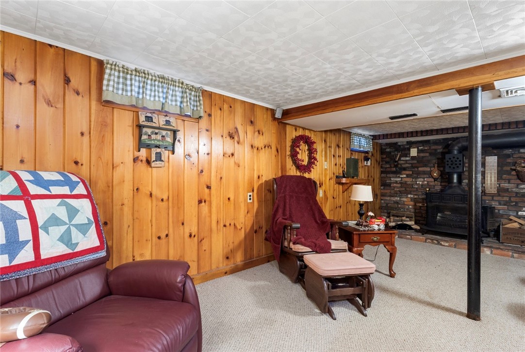 36 Dean Street Pawtucket, RI 02861 - Photo 23 of 34