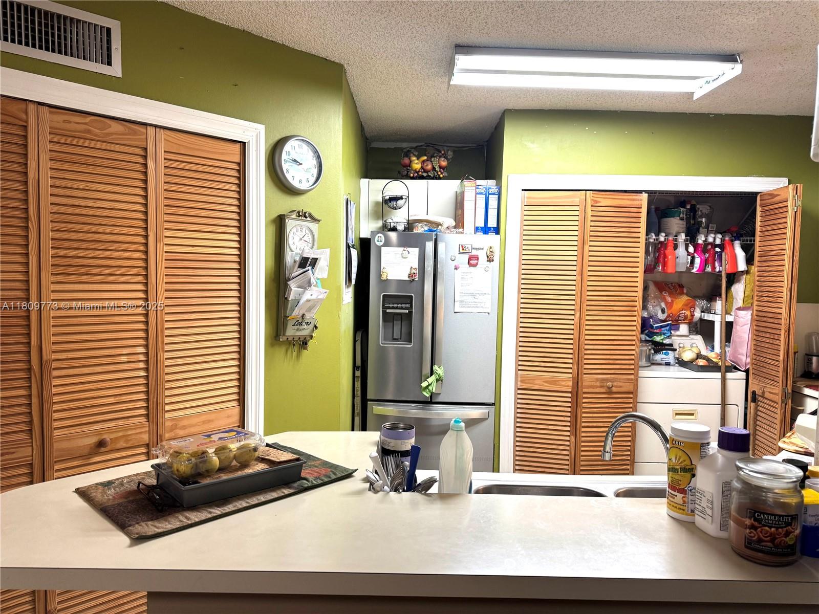 6276 Northwest 186th Street, Unit 305 Hialeah, FL 33015 - Photo 15 of 36