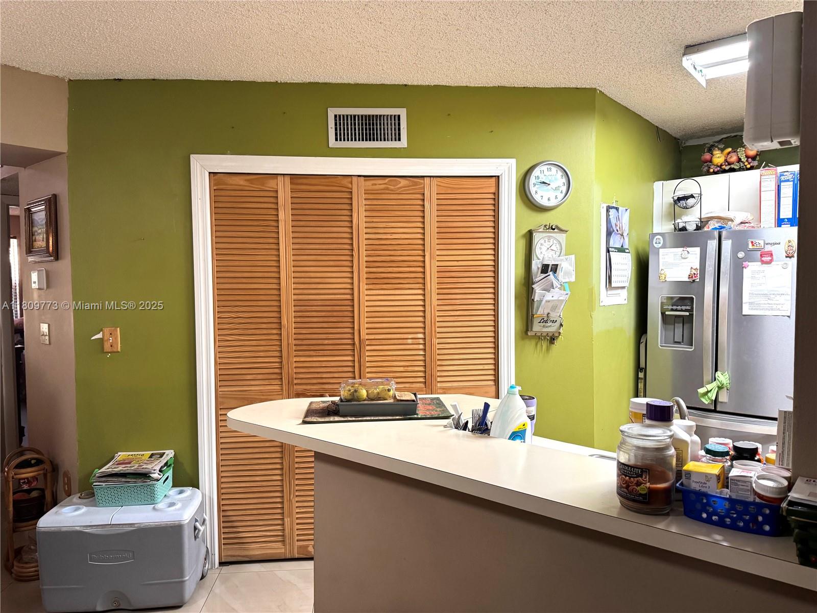 6276 Northwest 186th Street, Unit 305 Hialeah, FL 33015 - Photo 18 of 36