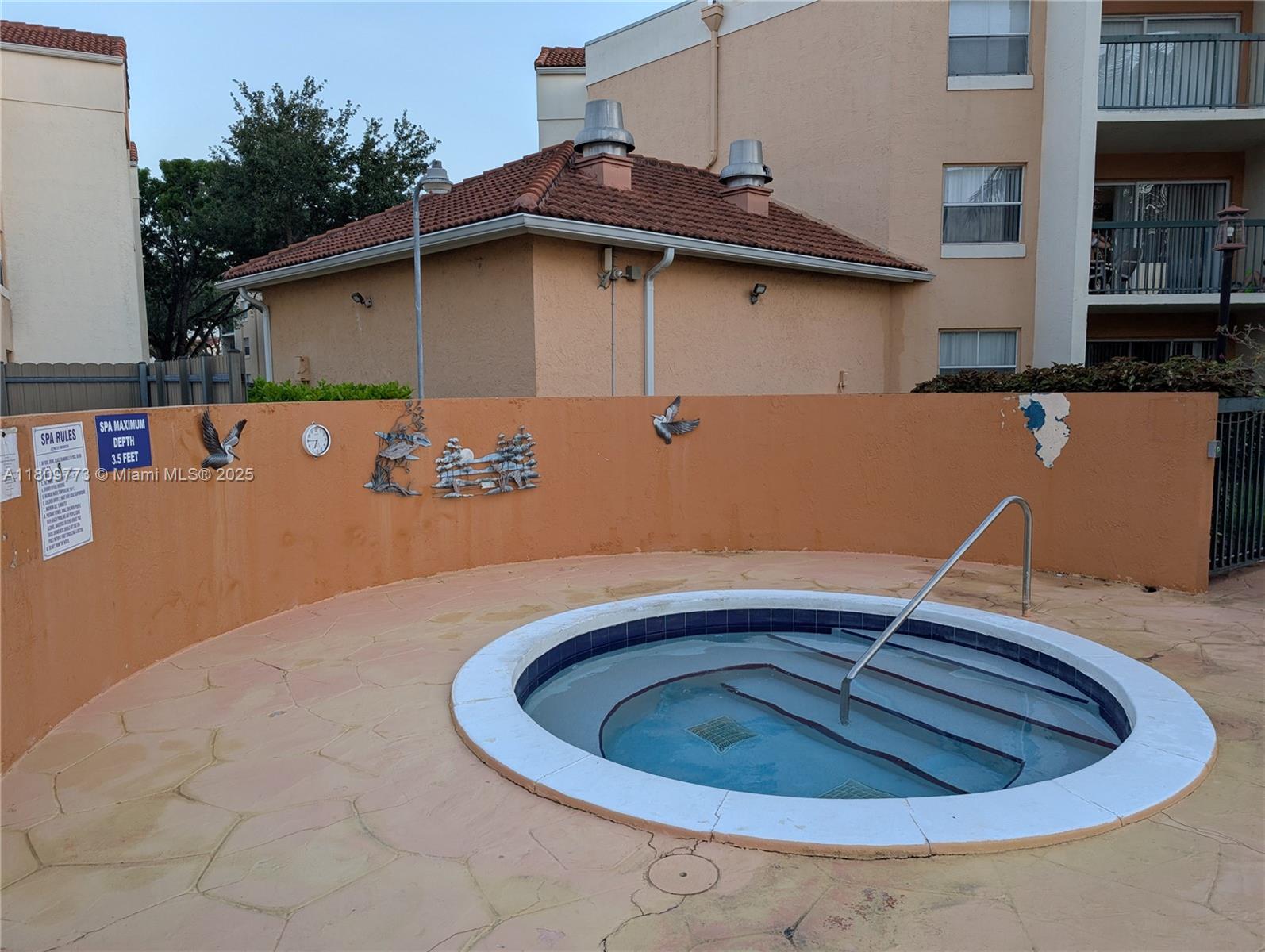 6276 Northwest 186th Street, Unit 305 Hialeah, FL 33015 - Photo 31 of 36