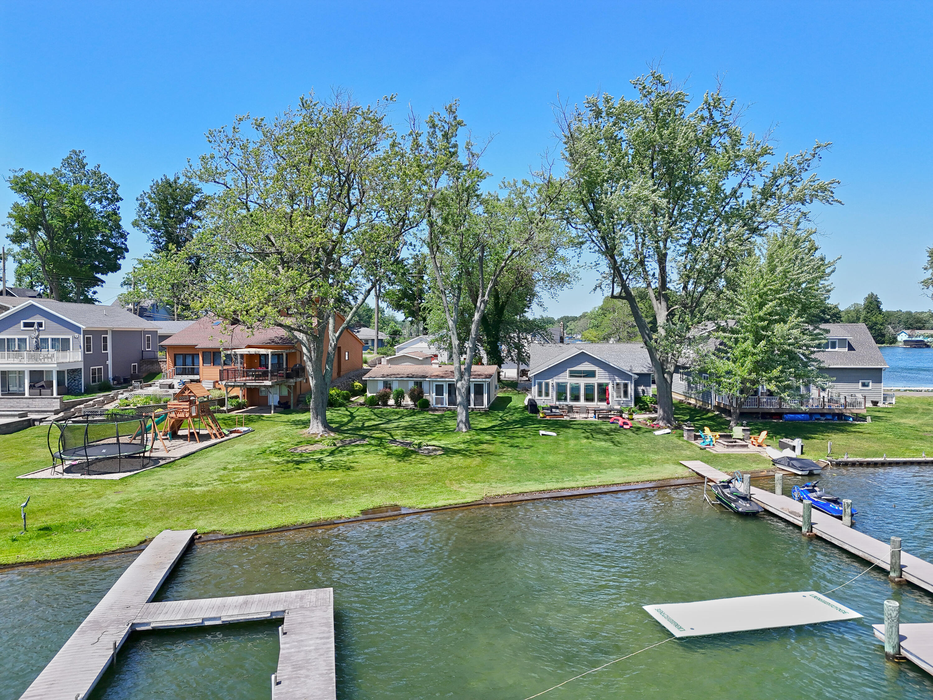 31467 Maple Island Road Dowagiac, MI 49047 - Photo 13 of 51 Lakeview of Home