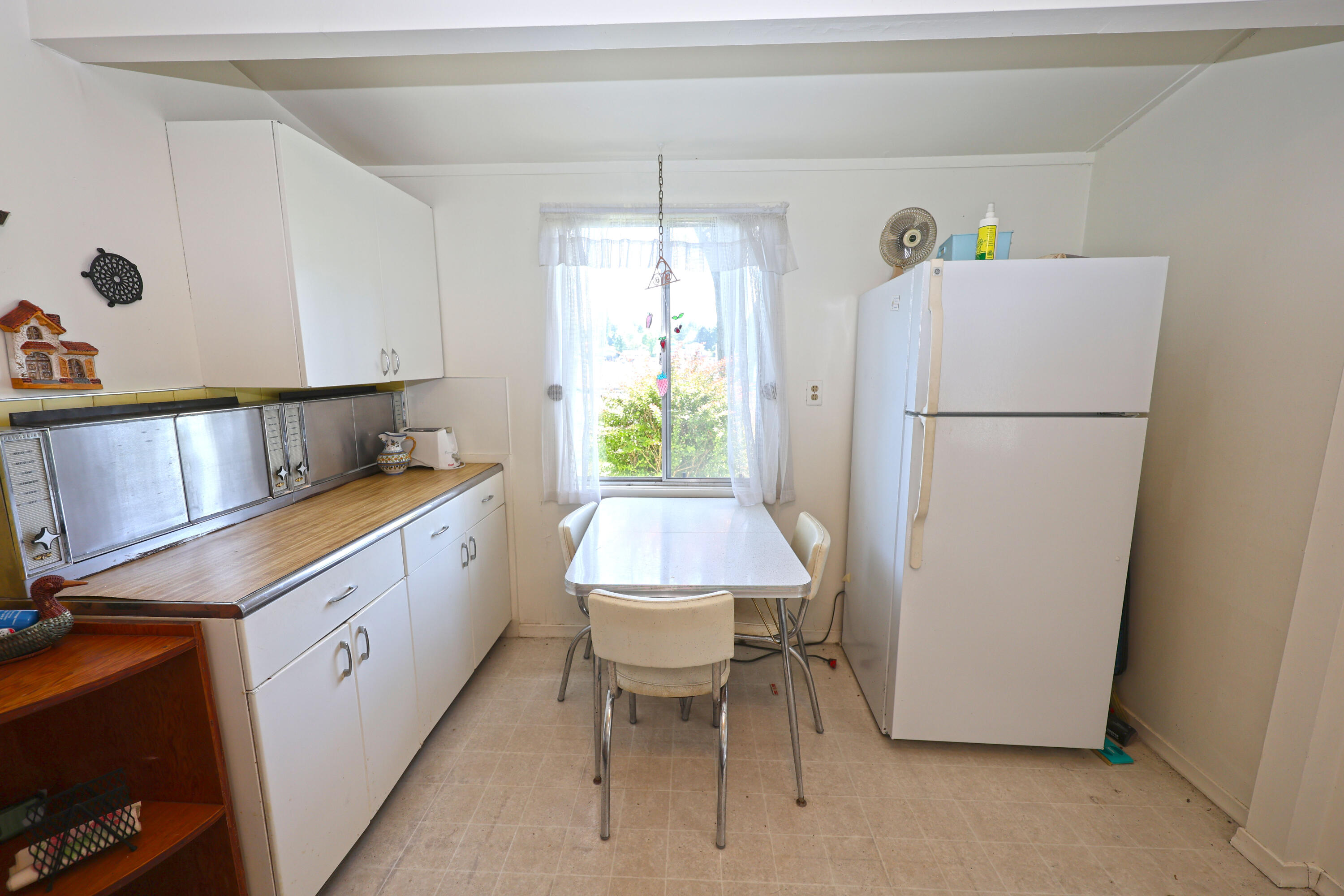 31467 Maple Island Road Dowagiac, MI 49047 - Photo 9 of 51 Kitchen