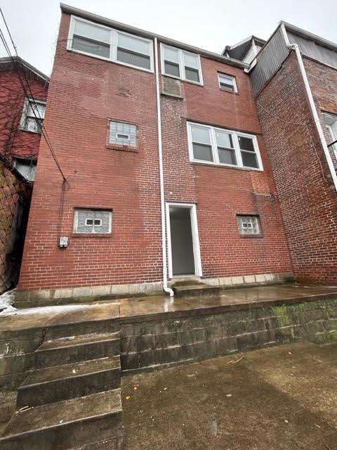 922 Island Avenue McKees Rocks, PA 15136 - Photo 17 of 17 Gallery Image 17