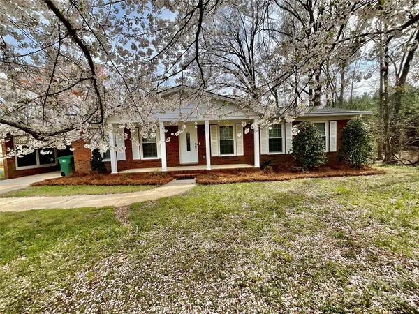 $285,900 | 1960 Monza Drive, Albemarle, NC 28001