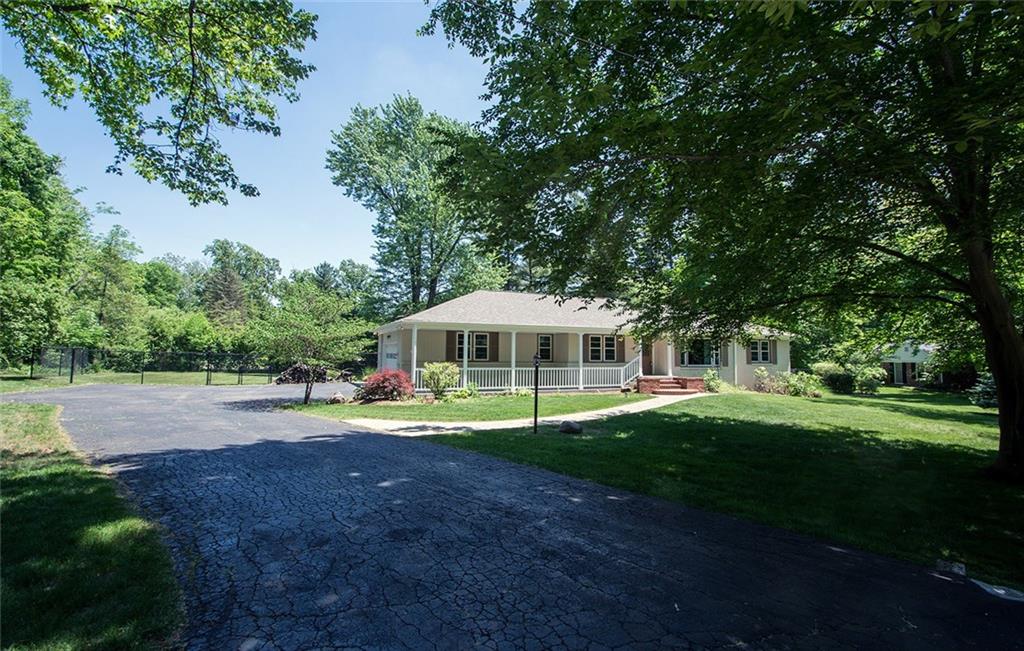 9091 Coventry Road Indianapolis, IN 46260 - Photo 3 of 33 Gallery Image 3