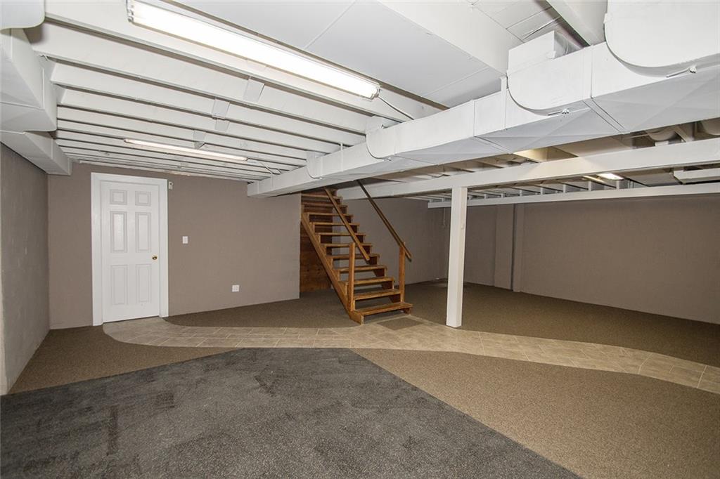 9091 Coventry Road Indianapolis, IN 46260 - Photo 28 of 33 Gallery Image 28
