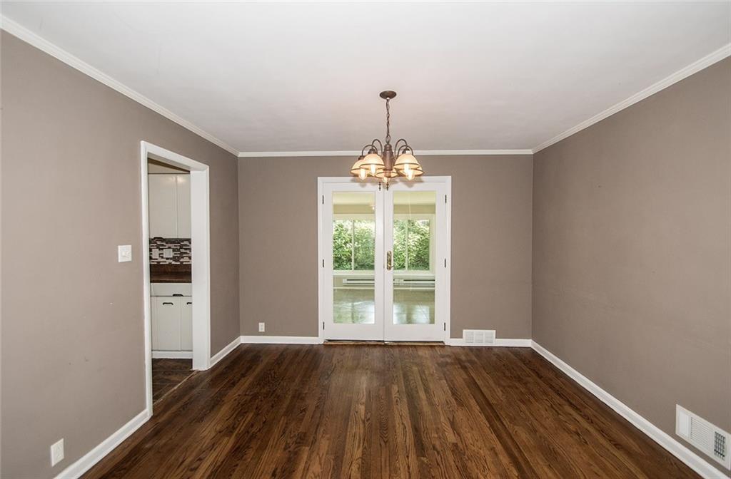 9091 Coventry Road Indianapolis, IN 46260 - Photo 8 of 33 Gallery Image 8