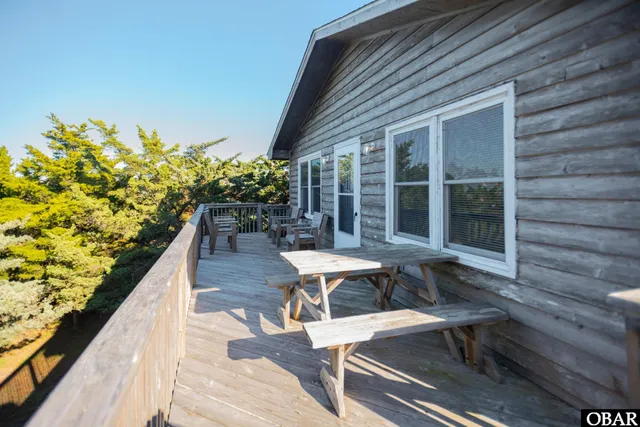 $484,900 | 40268 East Sunfish Court, Avon, NC 27915