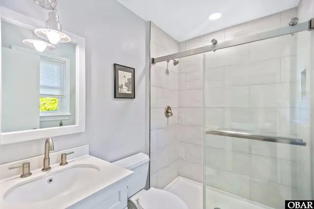 $484,900 | 40268 East Sunfish Court, Avon, NC 27915