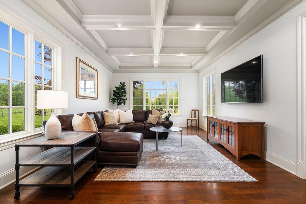 2989 Old Path Road Blacklick, OH 43004 - Photo 11 of 87 Family Room off Foyer.