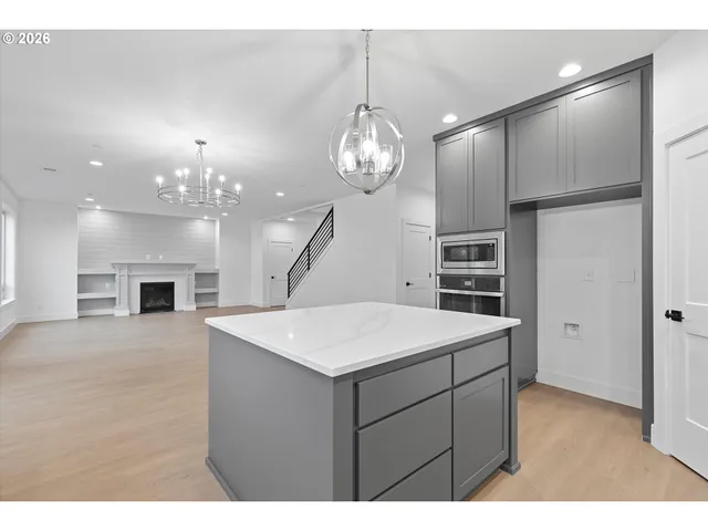 $819,931 | 14992 Southeast Andre Way, Clackamas, OR 97015