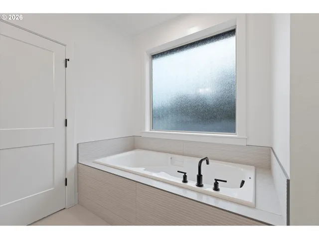 $819,931 | 14992 Southeast Andre Way, Clackamas, OR 97015