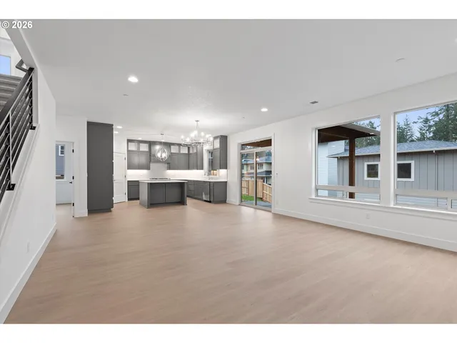 $819,931 | 14992 Southeast Andre Way, Clackamas, OR 97015