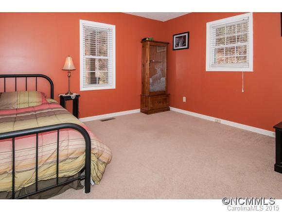 78 Glory Road Clyde, NC 28721 - Photo 14 of 23
