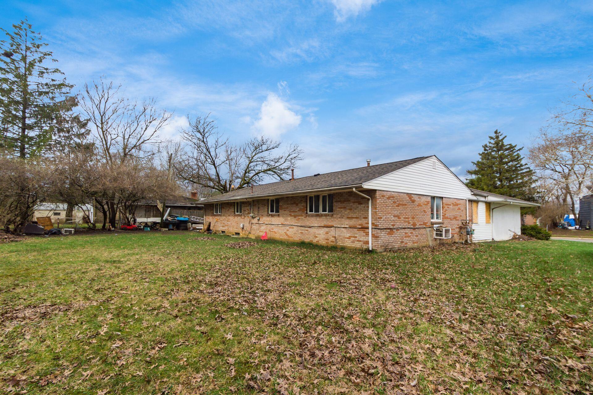 1565 Smith Road Columbus, OH 43207 - Photo 23 of 24 023_4c07327f7_M 1565 Smith046