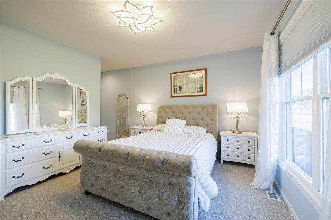 84 Autumn Leaf Trail Webster, NY 14580 - Photo 15 of 34