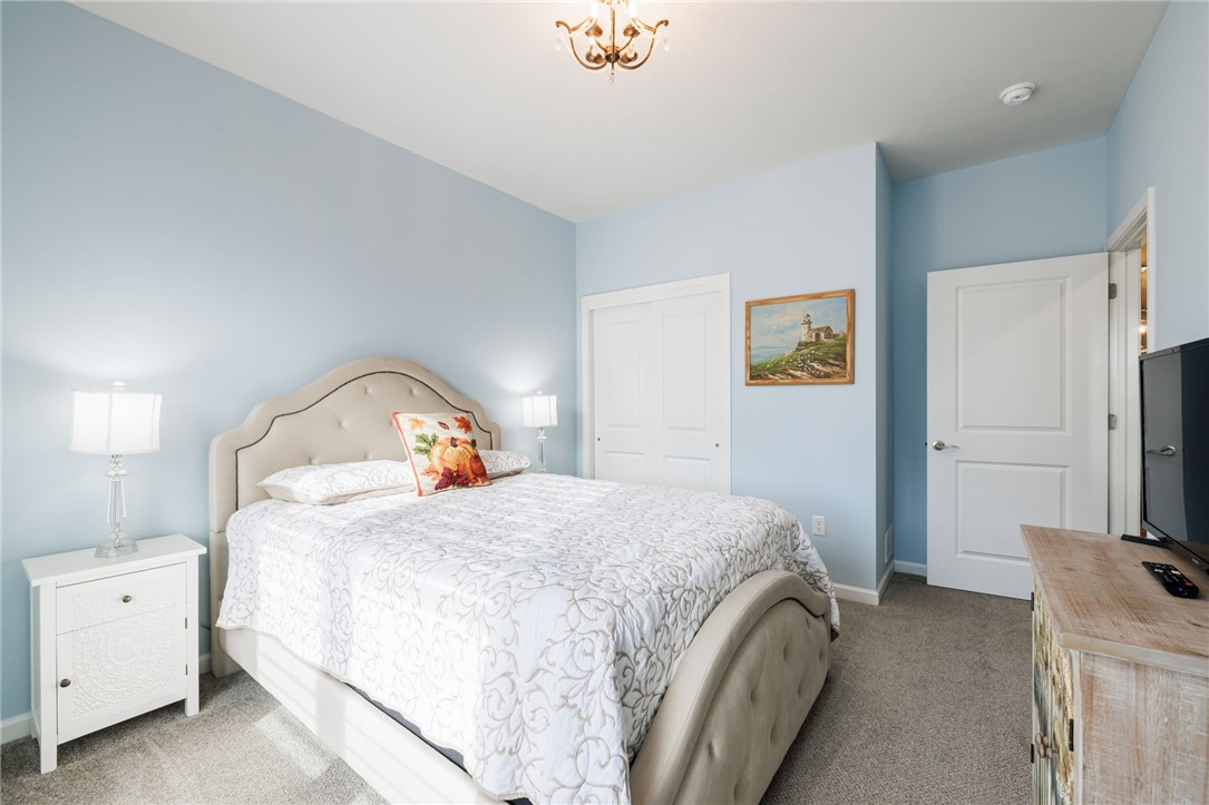 84 Autumn Leaf Trail Webster, NY 14580 - Photo 19 of 34