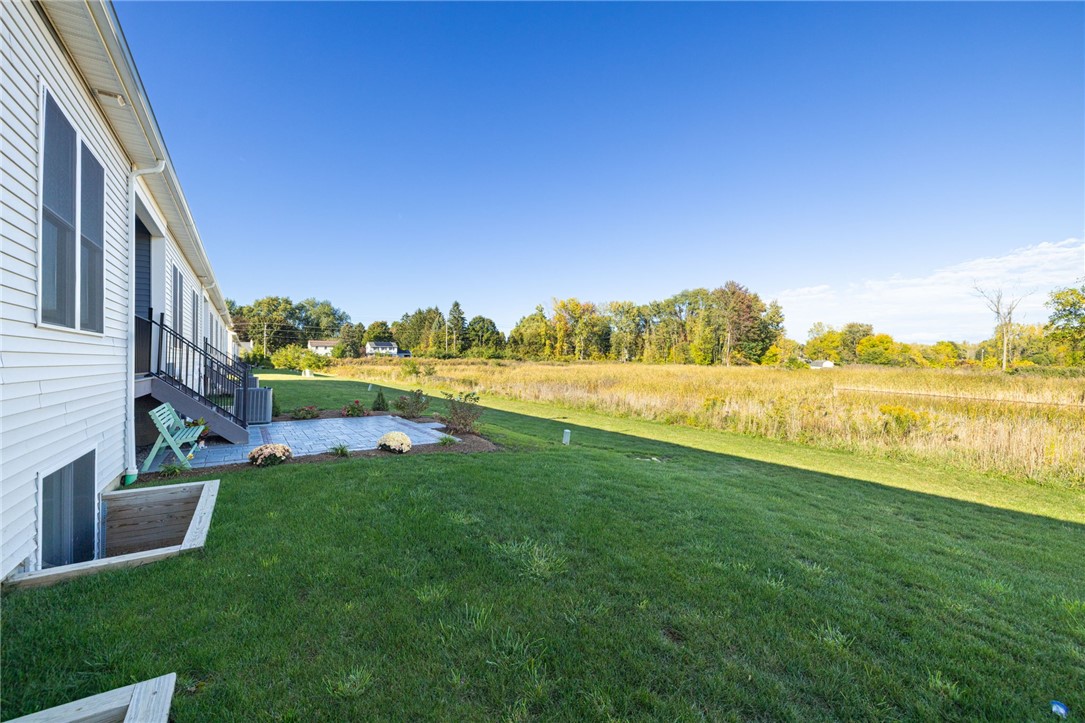 84 Autumn Leaf Trail Webster, NY 14580 - Photo 32 of 34