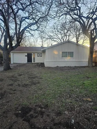 $1,650 | 4217 Wilhelm Street, Fort Worth, TX 76119