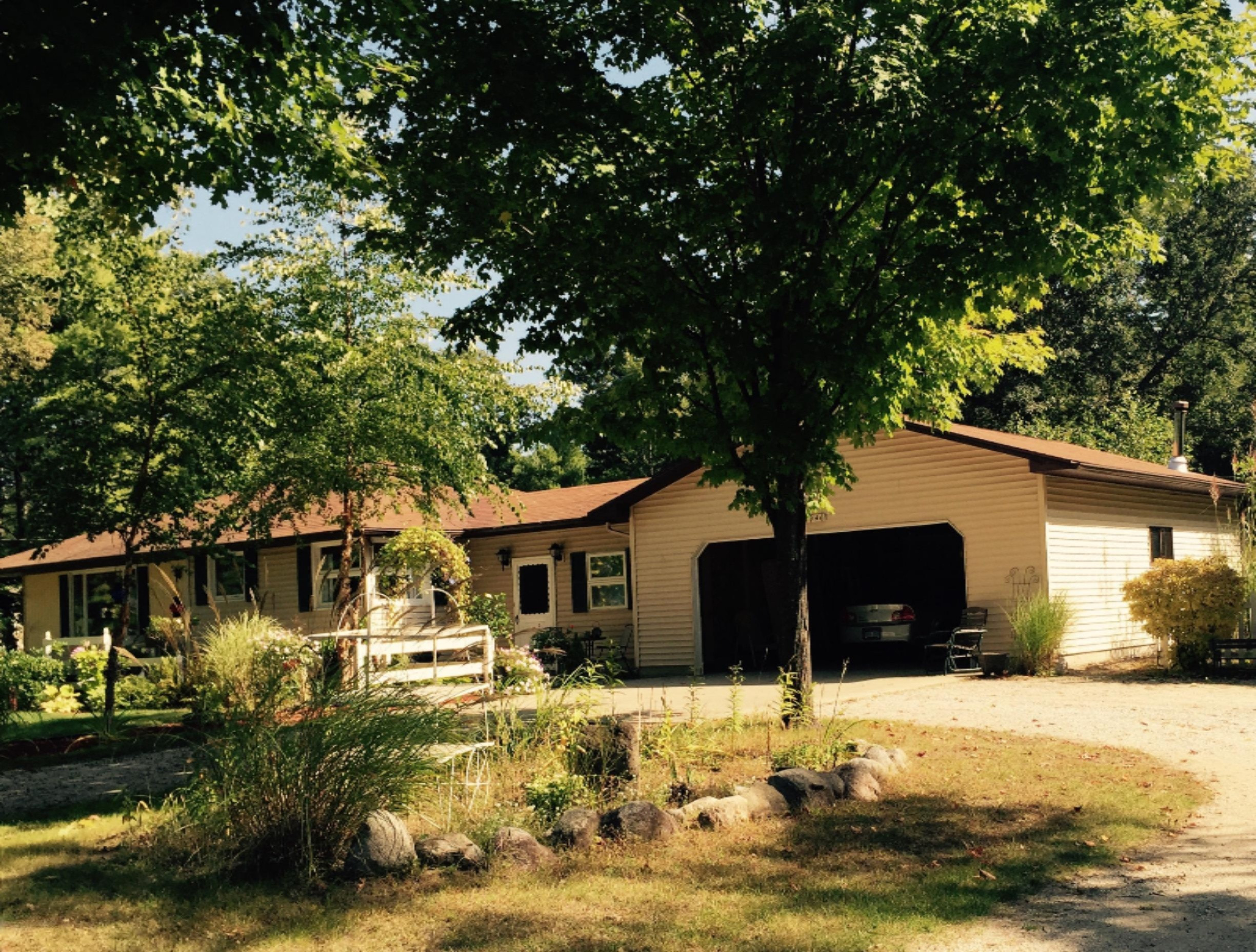 5946 Whitehall Road Whitehall, MI 49461 - Photo 1 of 28 FullSizeRender