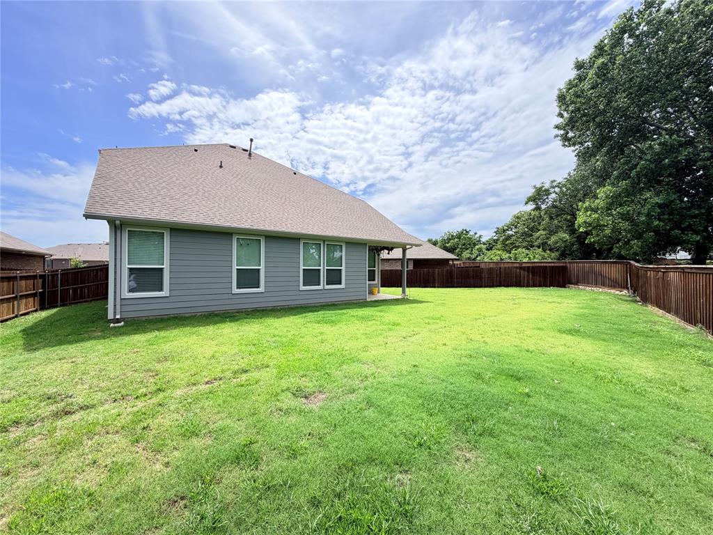 1324 Razorbill Road Denton, TX 76205 - Photo 19 of 22