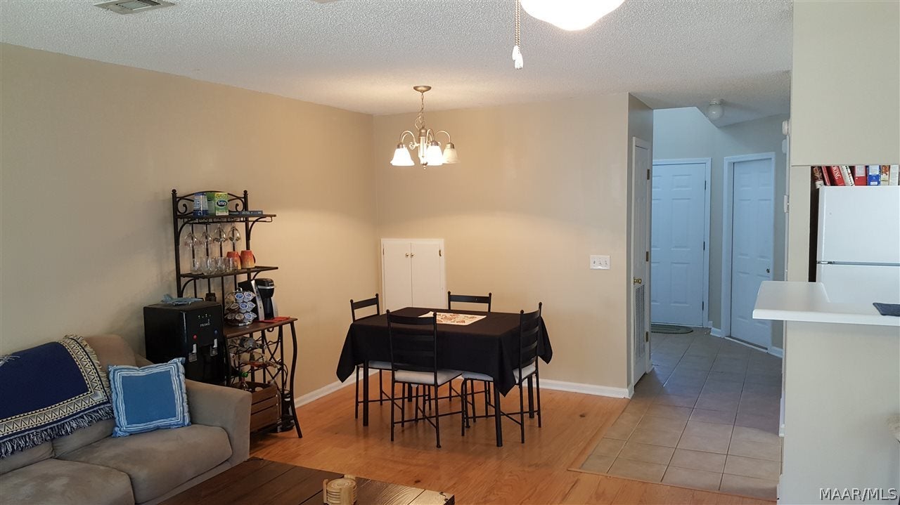 105 South Spring View Drive Enterprise, AL 36330 - Photo 5 of 22 Dining Room
