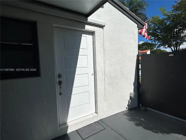 $1,650 | 135 East 37th Street, Unit 1, Hialeah, FL 33013