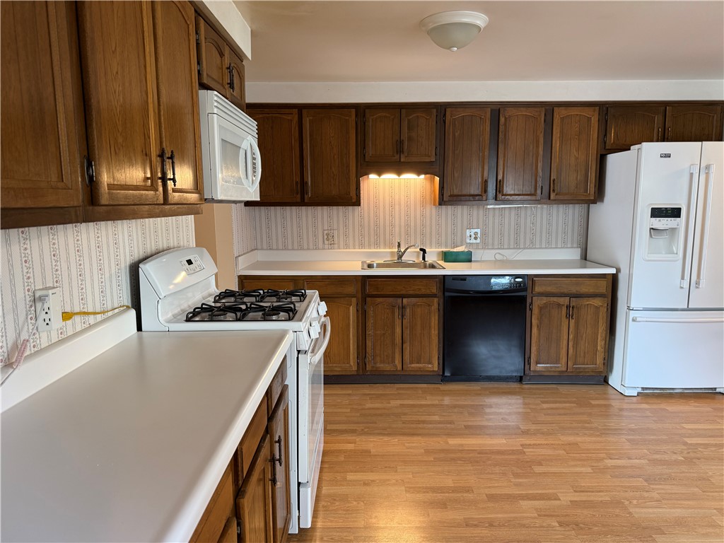 295 Hidden Valley Road Gates, NY 14624 - Photo 5 of 49