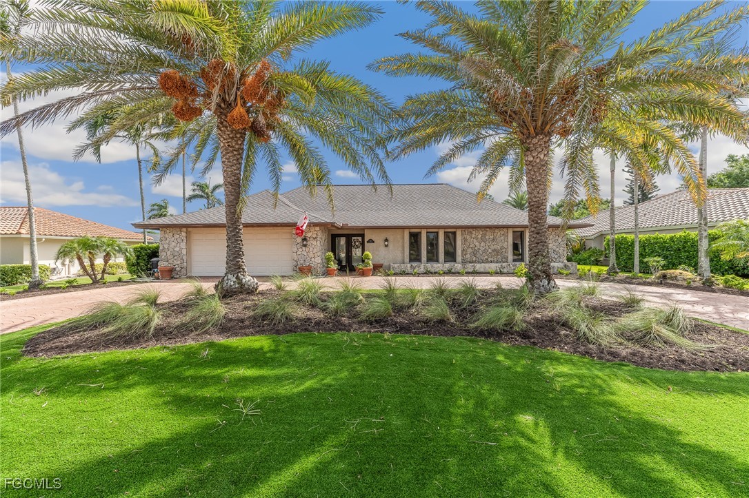 327 Torrey Pines Point Naples, FL 34113 - Photo 27 of 31 Gallery Image 27