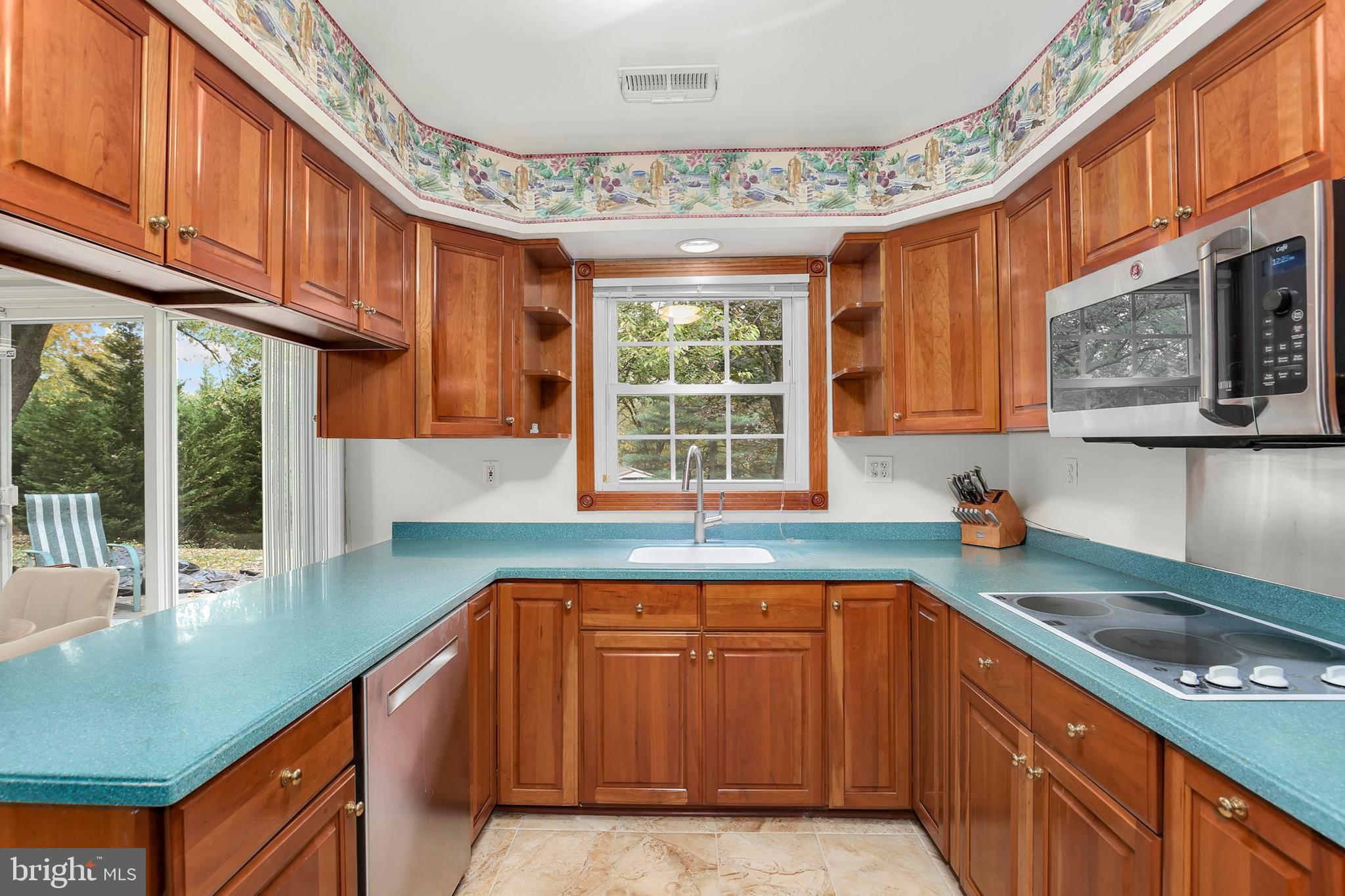 13909 Rippling Brook Drive Silver Spring, MD 20906 - Photo 13 of 40 Gallery Image 13