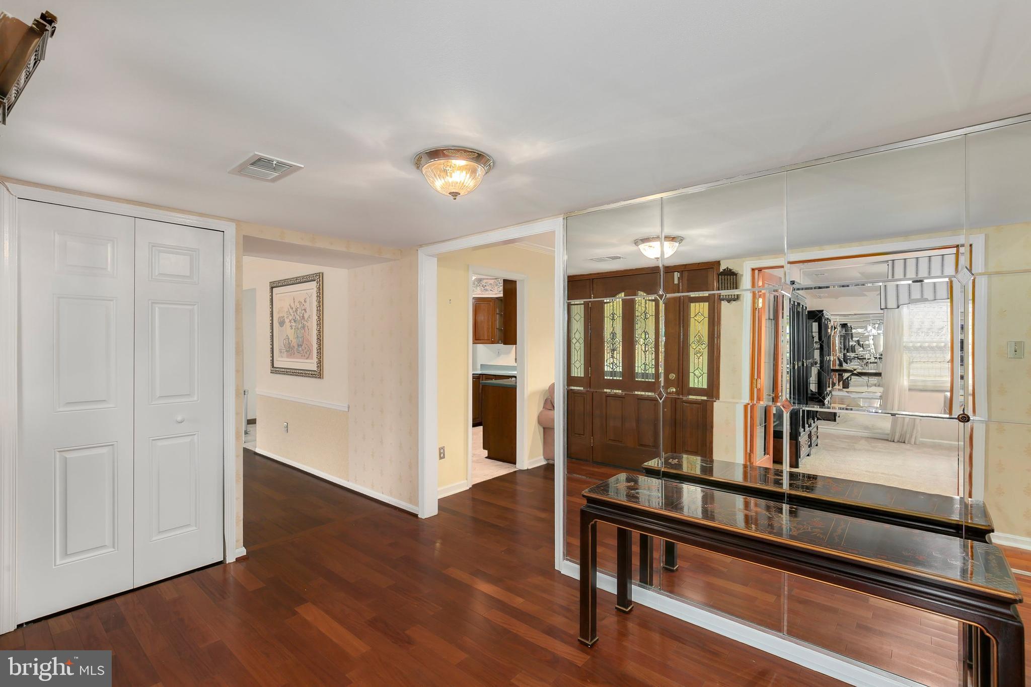 13909 Rippling Brook Drive Silver Spring, MD 20906 - Photo 5 of 40 Gallery Image 5